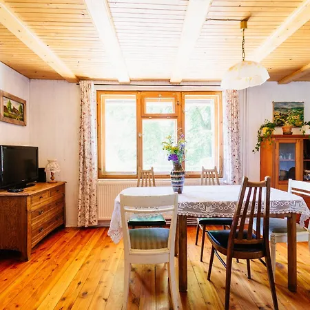 Pod Bukami Szymbark (Pomerania)